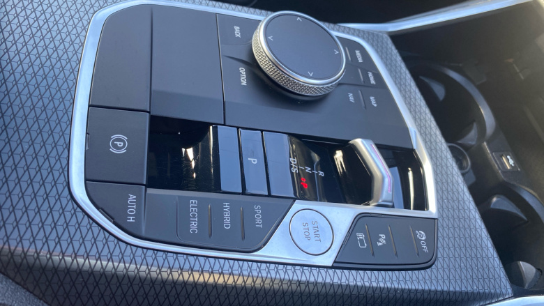 BMW 3 Series 330e M Sport 4dr Step Auto Saloon